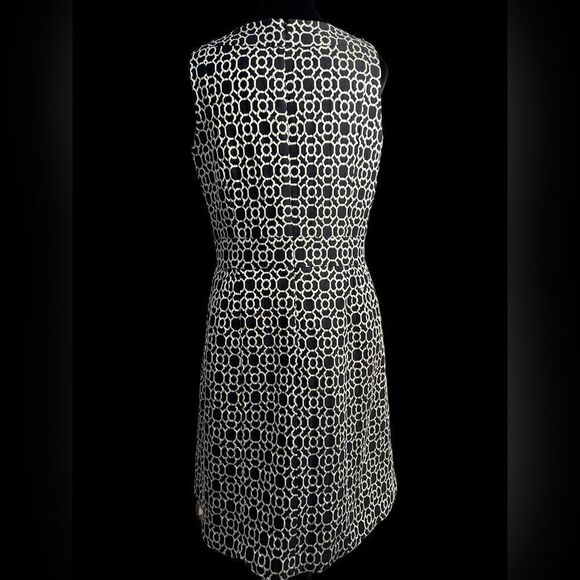 Ralph Lauren A-Line Sleeveless Dress (10) - Picture 4 of 8